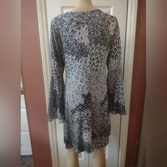 Msk womens size medium flare long sleeve dress - Picture 4 of 5